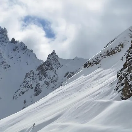 élégant à Avec 3 Et Service De Conciergerie - Fr-1-613a-12 Courchevel